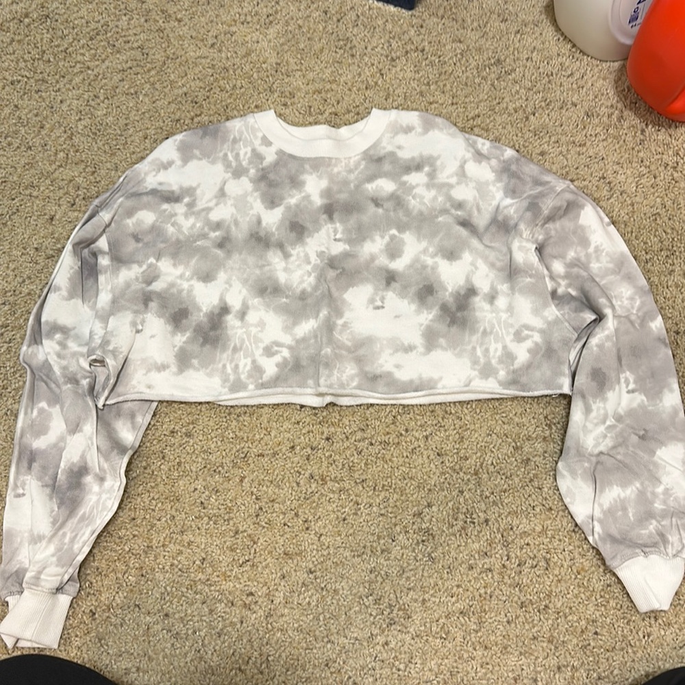 Bershka Crop Top Long Sleeve *100% New Condition Never Worn*